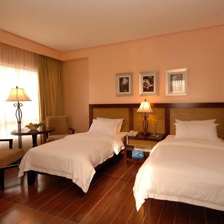 Planta Centro Bacolod Hotel & Residences Eksteriør billede