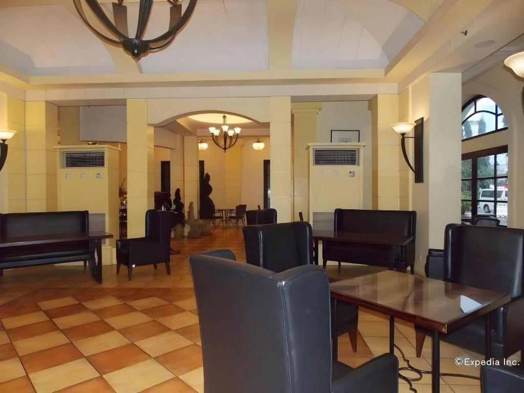 Planta Centro Bacolod Hotel & Residences Eksteriør billede