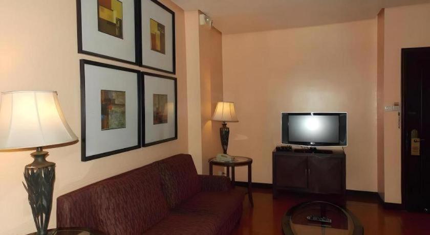 Planta Centro Bacolod Hotel & Residences Eksteriør billede