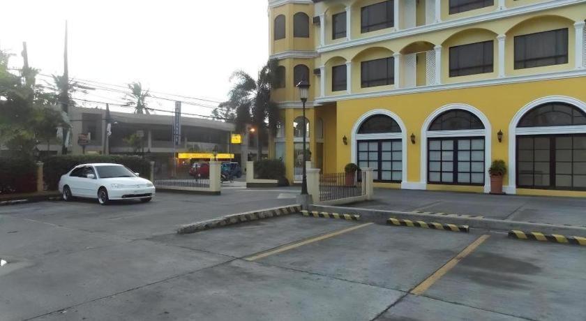 Planta Centro Bacolod Hotel & Residences Eksteriør billede