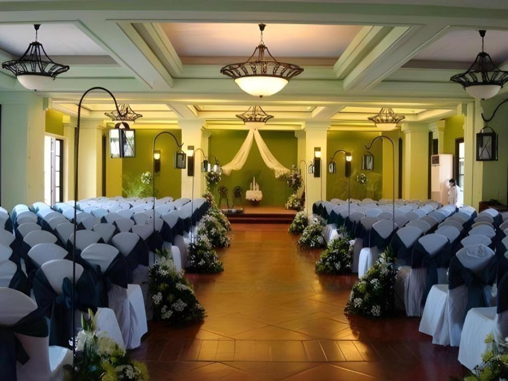 Planta Centro Bacolod Hotel & Residences Eksteriør billede